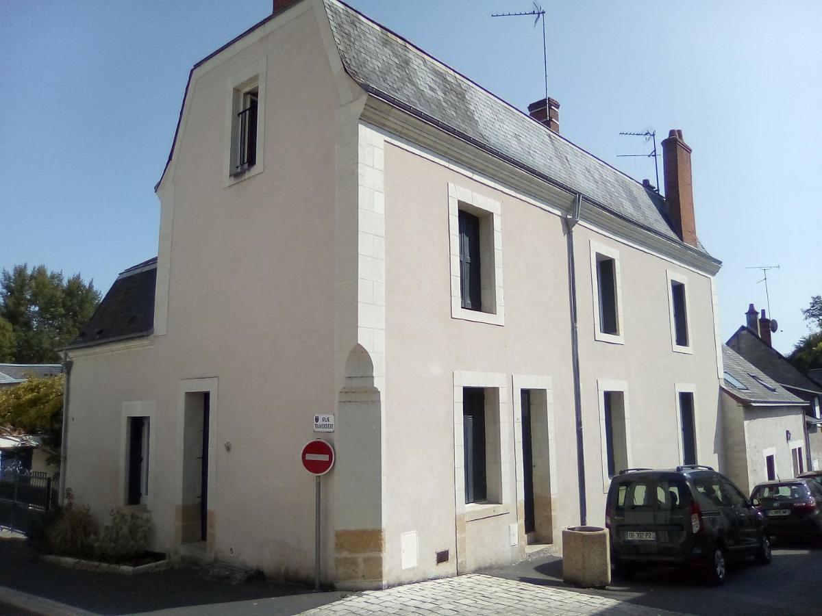 Escale Tourangelle Apartment Monts Exterior photo